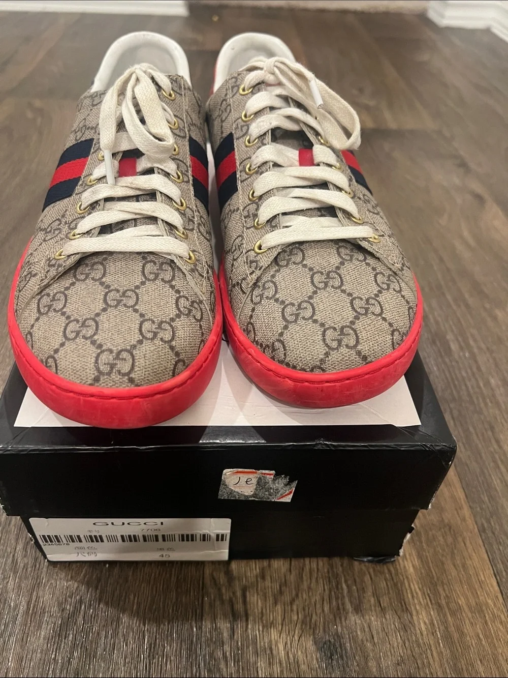 Gucci GG Supreme Canvas Sneakers in Beige with Red & Navy Accents